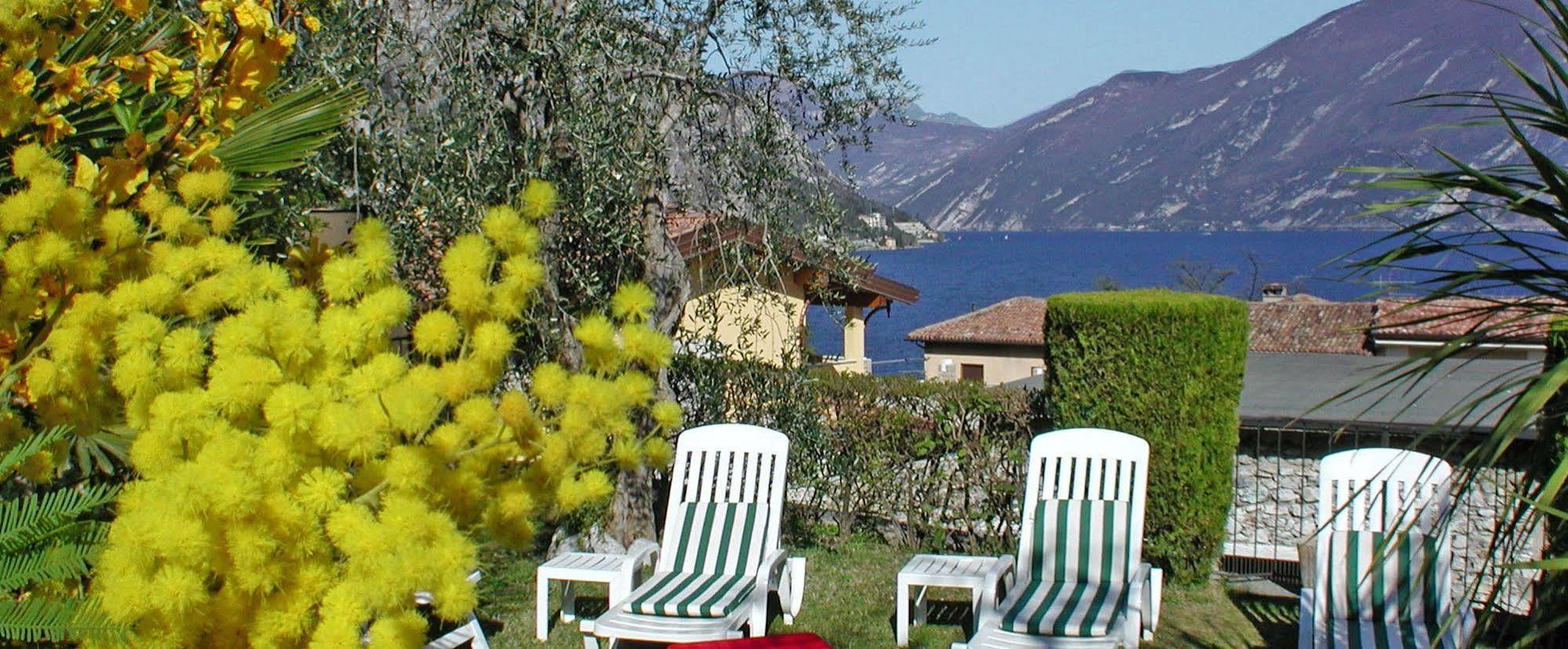Hotel Susy Limone sul Garda Exterior photo