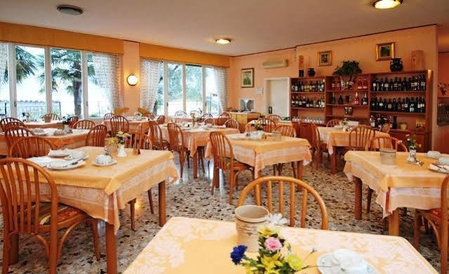 Hotel Susy Limone sul Garda Exterior photo